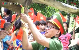 Thiếu tá Công an và những lá cờ thắp sáng biên cương