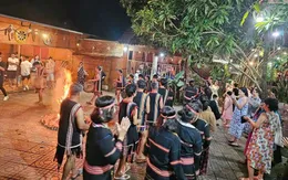 Giữ hồn buôn làng, đánh thức du lịch bản địa Tây Nguyên