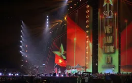 Việt Nam trong tôi - Đêm concert trong mưa chạm tim  khán giả