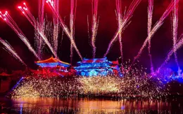 Đả thiết hoa - Vũ điệu sắt nung thắp sáng văn hóa Trung Hoa