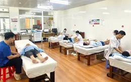 Tê bì chân tay ở người cao tuổi: Cảnh báo bệnh lý tiềm ẩn