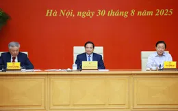 Thủ tướng: Khẩn trương hoàn thiện bộ tiêu chuẩn, quy chuẩn về đường sắt tốc độ cao