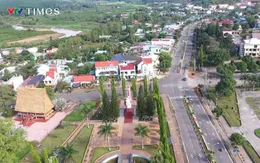 Đồng bào các dân tộc Tây Nguyên vui Tết độc lập