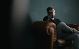 WHO kêu gọi ngăn chặn khủng hoảng sức khỏe tâm thần ở giới trẻ