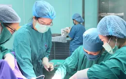 Cô gái trẻ chịu hậu hoạ sau khi làm thẩm mỹ