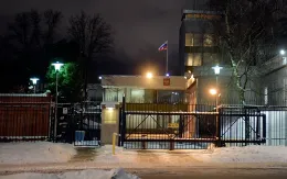 Đại sứ quán Nga tại Thụy Điển lại bị tấn công