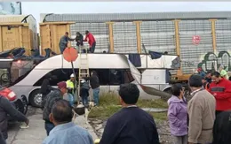 Tai nạn giao thông đường sắt nghiêm trọng ở Mexico, hơn 50 người thương vong