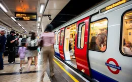 Dịch vụ tàu điện ngầm London gián đoạn vì đình công