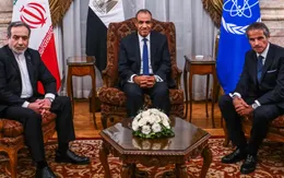 Iran khôi phục hợp tác với IAEA