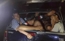 Thái Lan phát hiện 53 lao động nhập cư trái phép bị nhồi nhét trong 3 xe ô tô