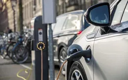 Ngành xe điện Trung Quốc "ngấm đòn" từ cuộc chiến giá cả