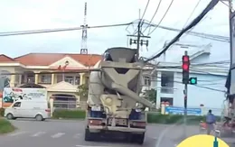 Xử lý nghiêm xe bồn ngang nhiên vượt đèn đỏ ở TP Hồ Chí Minh