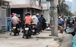 TP Hồ Chí Minh: Xử phạt nghiêm tình trạng chạy xe trên vỉa hè