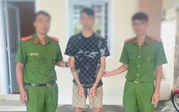 Bắt "nóng" đối tượng đâm trọng thương tài xế xe ôm, cướp tài sản