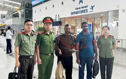 Bị khởi tố vì để người nước ngoài cư trú trái phép trong công ty