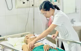 Cứu sống bệnh nhân hôn mê sau ngừng tuần hoàn, sốc tim, nhồi máu cơ tim cấp