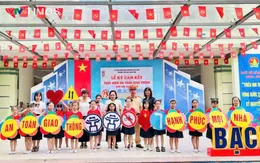 Phổ biến kiến thức, kỹ năng an toàn giao thông đến hơn 11.000 học sinh Hà Nội