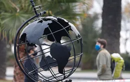 OECD nâng dự báo tăng trưởng kinh tế thế giới