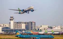 Hủy nhiều chuyến bay do ảnh hưởng của bão số 9