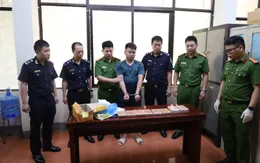 Bắt đối tượng mua 10 bánh heroin từ Lào về bán kiếm lời