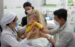 Cần Thơ: Số trẻ mắc sốt xuất huyết, tay chân miệng tăng cao