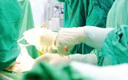 Ca xoắn vòi tử cung hiếm gặp cảnh báo từ cơn đau bụng bất thường