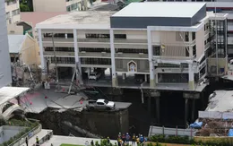 Mưa lớn cản trở nỗ lực khắc phục "hố tử thần" tại Thái Lan