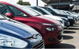 Ô tô cũ đắt khách nhờ thuế quan
