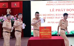 CSGT Hà Nội chung tay sẻ chia, ủng hộ đồng bào bị thiệt hại do bão số 10