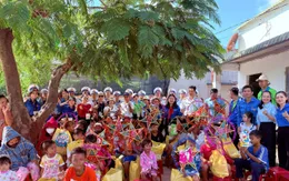 Khánh Hoà: "Lồng đèn thắp sáng ước mơ" cho trẻ em miền núi khó khăn
