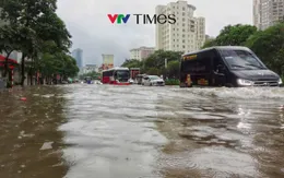 29 điểm ngập nặng khiến nhiều tuyến đường Hà Nội tê liệt sau mưa lớn