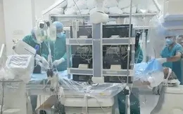 Kỳ tích cứu sống người bệnh 95 tuổi bị đột quỵ vượt "giờ vàng"