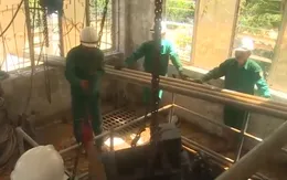 Cao Bằng: Công nhân khắc phục sự cố trạm bơm