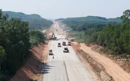 Quyết liệt xử lý vướng mắc, đẩy nhanh tiến độ cao tốc Quảng Ngãi - Hoài Nhơn
