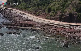 Nghệ An: Cận cảnh tuyến đường ven biển liên xã hư hỏng, vỡ vụn sau bão