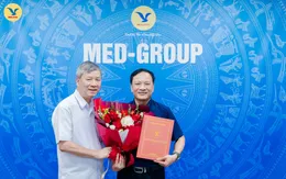 PGS.TS.BSCC Hoàng Tiến Tuyên - Chuyên gia bệnh truyền nhiễm được người bệnh gửi trọn niềm tin