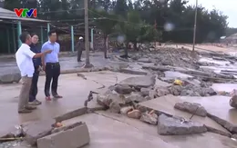 Huế kiểm tra điểm sạt lở, di dời dân vùng xung yếu đến nơi an toàn