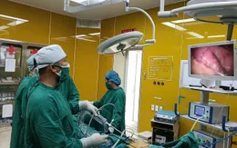 Hi hữu: Dị vật kim loại xuyên thủng dạ dày, "đi lạc" vào tụy