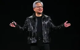 Tiến sát mốc vốn hóa 5.000 tỷ USD, CEO Nvidia bác bỏ "bong bóng" AI