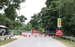 Cận cảnh trụ cầu sông Lô (Phú Thọ) bị hư hỏng sau 10 năm đưa vào sử dụng