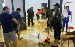 Đà Nẵng: Nước rút, lực lượng vũ trang khẩn trương vệ sinh môi trường