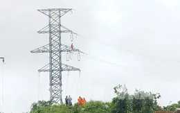 Huế cấp điện trở lại cho gần 100% khách hàng sau lũ đặc biệt lớn 