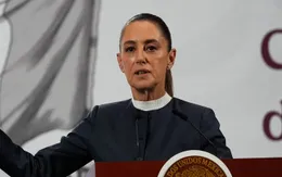 Tổng thống Mexico bị sàm sỡ giữa phố