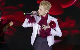 Ca sĩ Jack bị phạt 55 triệu đồng, đình chỉ biểu diễn 9 tháng