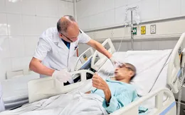 Giữ lại gương mặt cho bệnh nhân sau cú ngã kinh hoàng trong thang máy