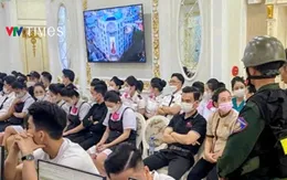 Lực lượng Công an xuất hiện trước thẩm mỹ viện Mailisa
