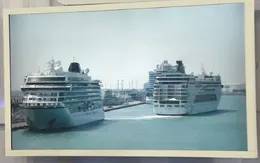 Giới siêu giàu từ bỏ tài sản xa xỉ