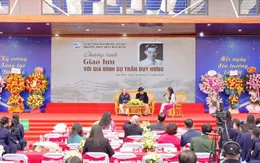 Xúc động câu chuyện kể tại lễ kỷ niệm ngày 20/11 ở ngôi trường mang tên vị Chủ tịch đầu tiên của Hà Nội