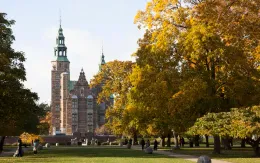 Vẻ đẹp tráng lệ từ những tòa lâu đài nổi tiếng Đan Mạch