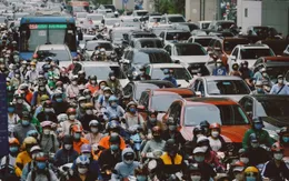 Hà Nội đề xuất cấm xe máy xăng trong vành đai 1 theo khung giờ